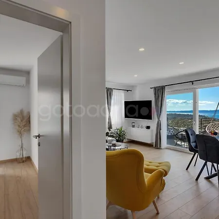 Luxurious Lara&luka Makarska