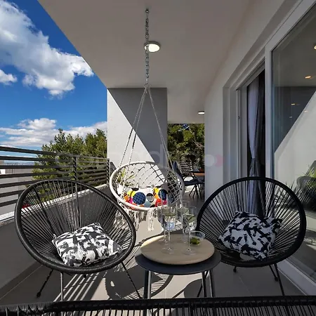 Luxurious Lara&luka Apartament Makarska