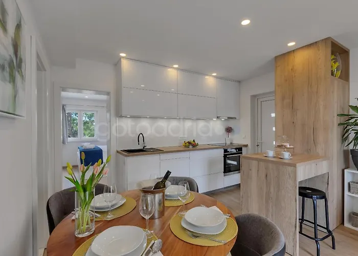 Apartament Luxurious Lara&luka