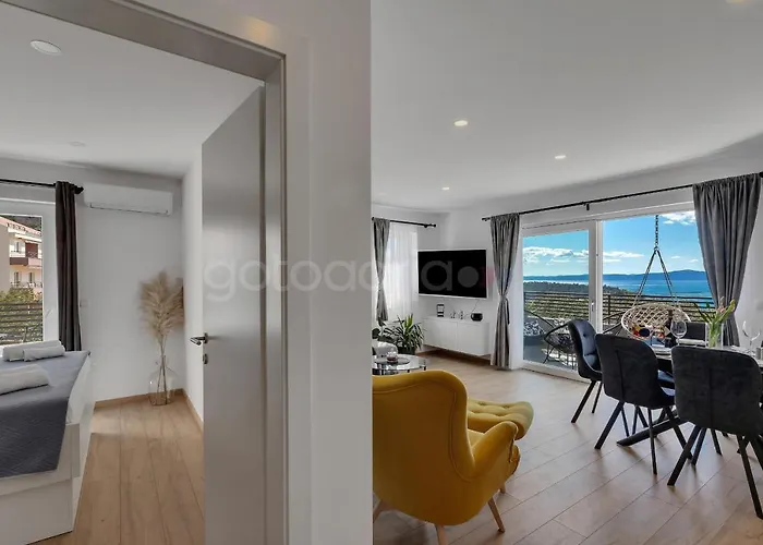 Luxurious Lara&luka Makarska