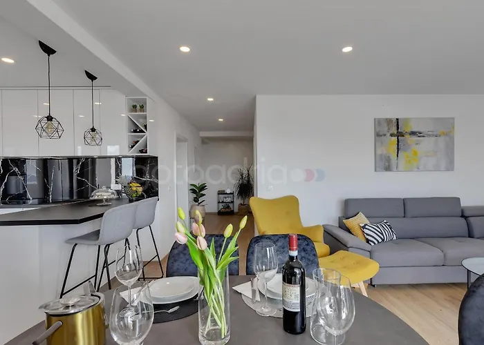 Apartament Luxurious Lara&luka *