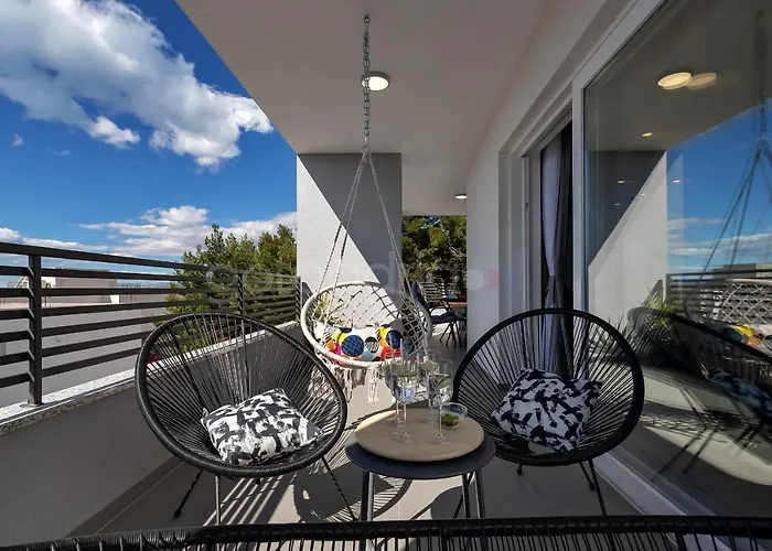 Luxurious Lara&luka Apartament Makarska