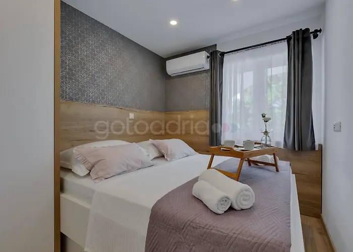 Luxurious Lara&luka Makarska