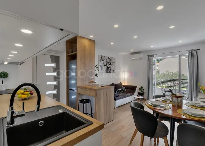 Apartman Luxurious Lara&luka